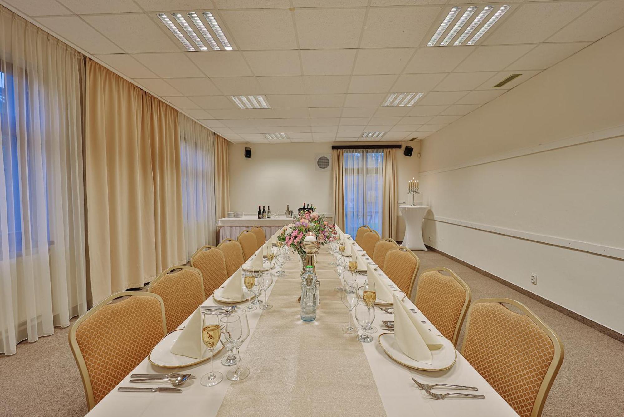 Hotel Drak 3*